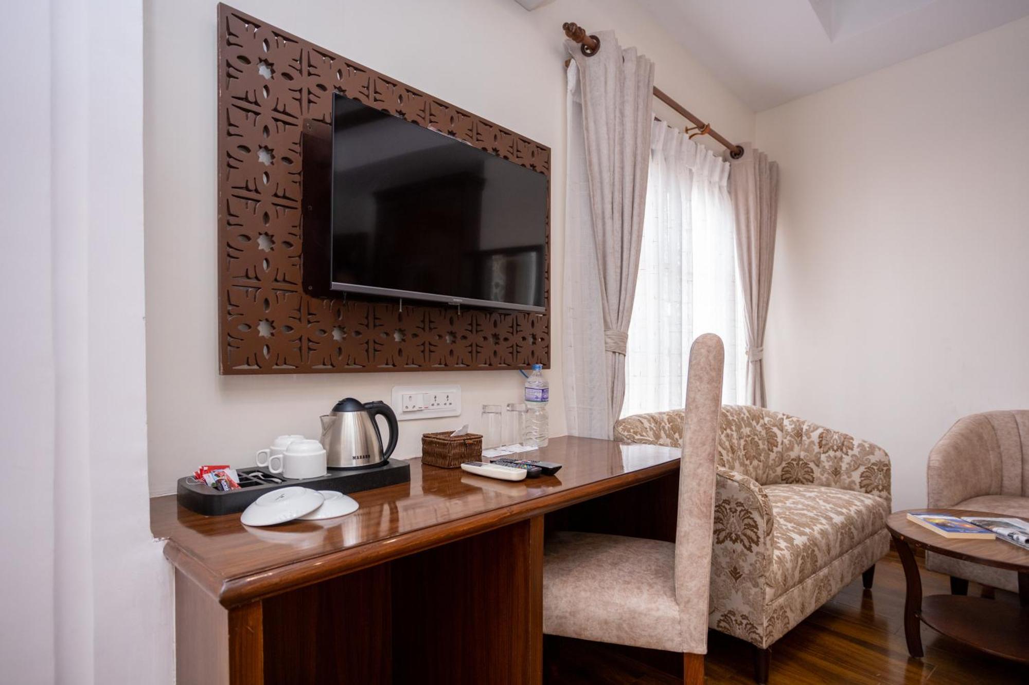 Airport Himalaya Boutique Hotel Katmandu Kültér fotó